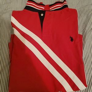 Im selling this nice red Polo Shirt 🔥🐎